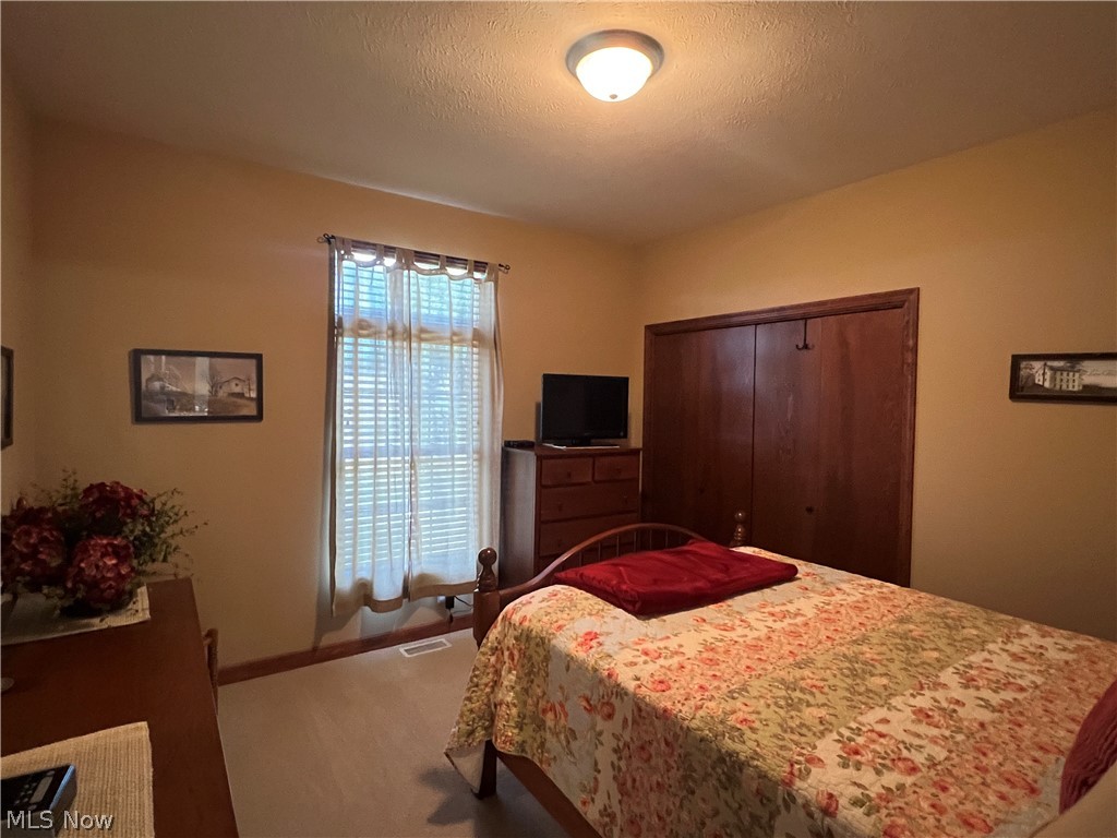 203 Heritage Crossing SE Sugarcreek OH 44681