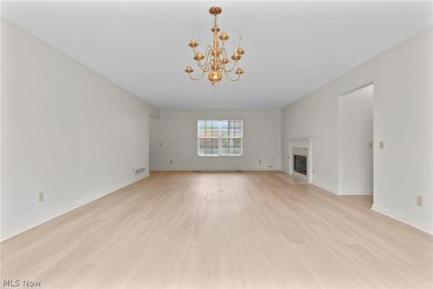 14395 Fullers Lane Strongsville OH 44149