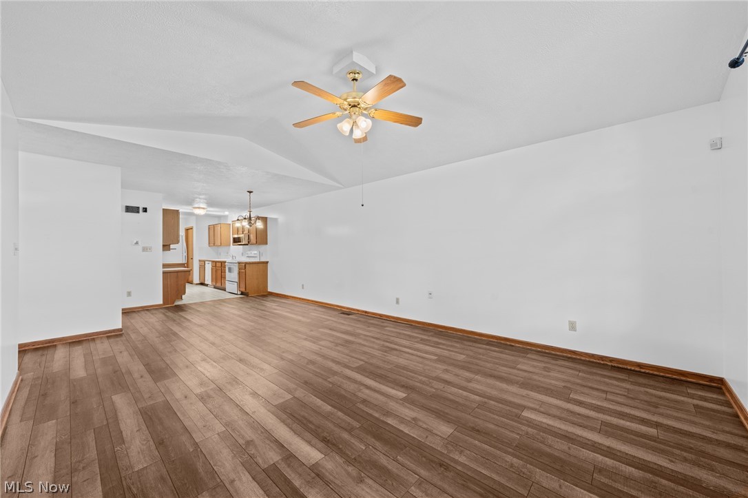 1543 Danube Drive NW Uniontown OH 44685