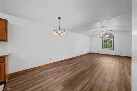 1543 Danube Drive NW Uniontown OH 44685