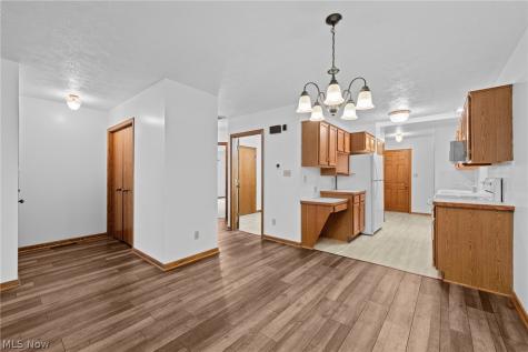 1543 Danube Drive NW Uniontown OH 44685