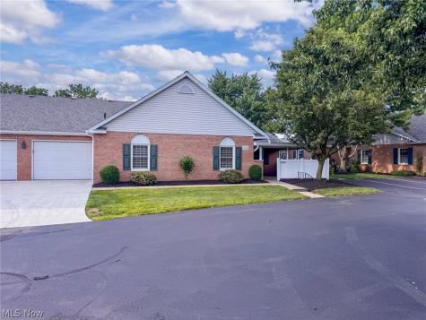 1543 Danube Drive NW Uniontown OH 44685