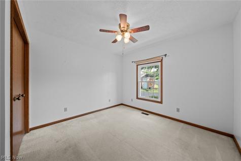 1543 Danube Drive NW Uniontown OH 44685