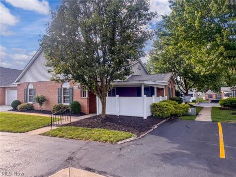 1543 Danube Drive NW Uniontown OH 44685