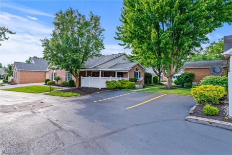 1543 Danube Drive NW Uniontown OH 44685