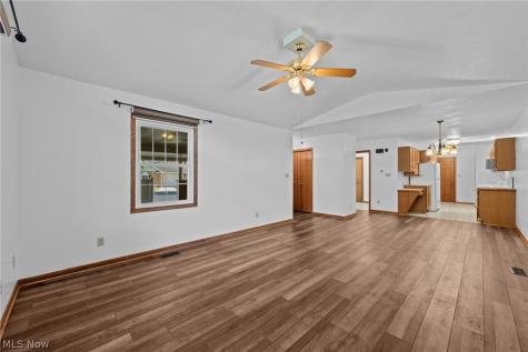 1543 Danube Drive NW Uniontown OH 44685