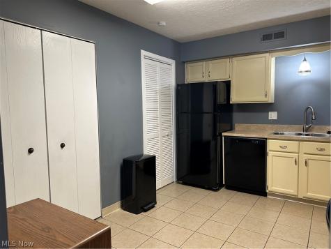 5444 Som Center Road Willoughby OH 44094