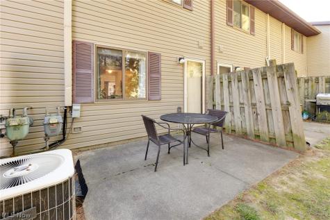 110 Greenwich Road Seville OH 44273