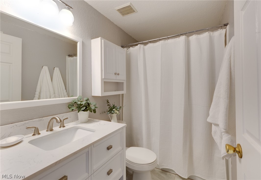 110 Greenwich Road Seville OH 44273