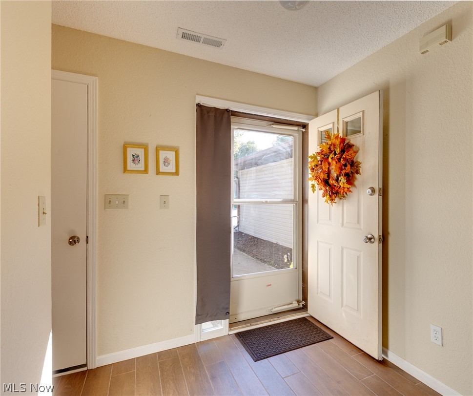 110 Greenwich Road Seville OH 44273