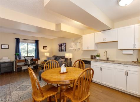 110 Greenwich Road Seville OH 44273