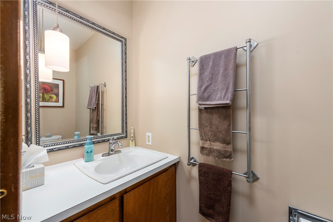 19842 Dell Drive Strongsville OH 44149