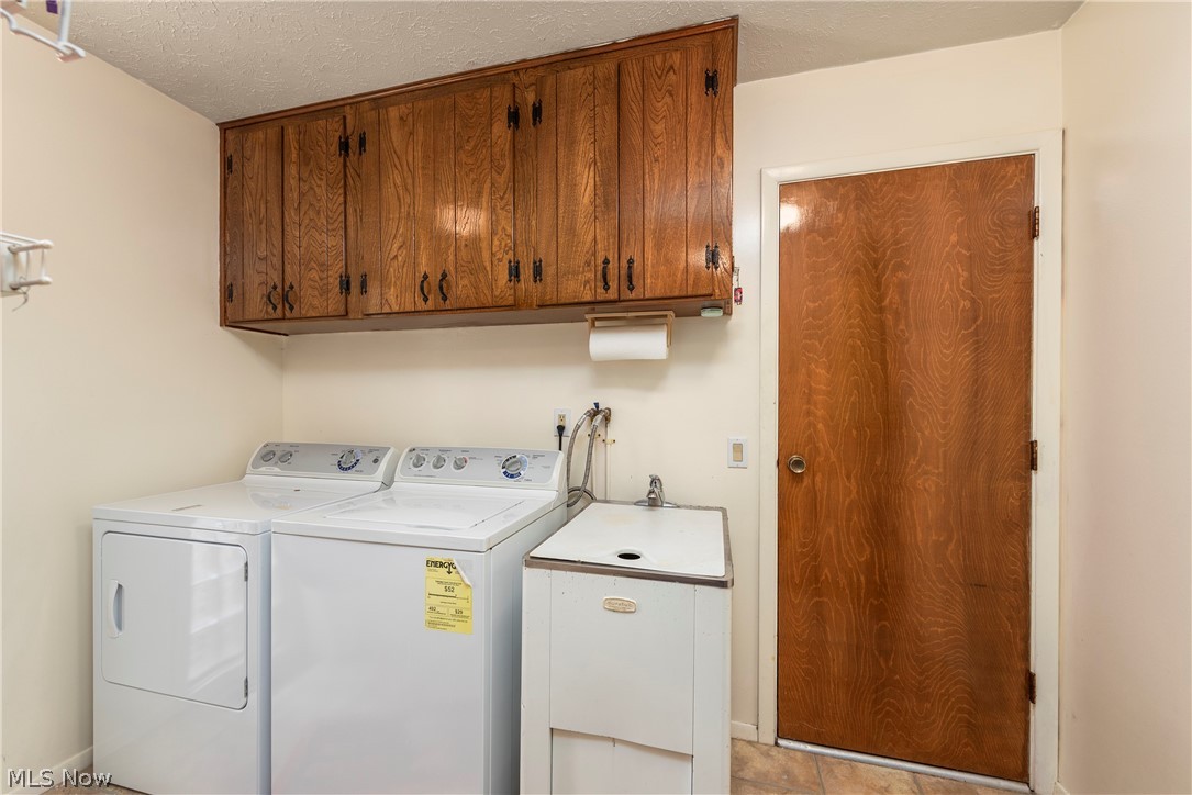 19842 Dell Drive Strongsville OH 44149