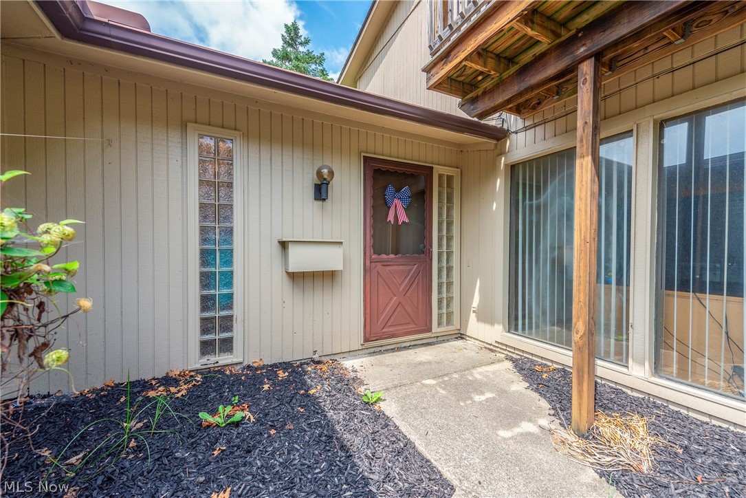 19842 Dell Drive Strongsville OH 44149