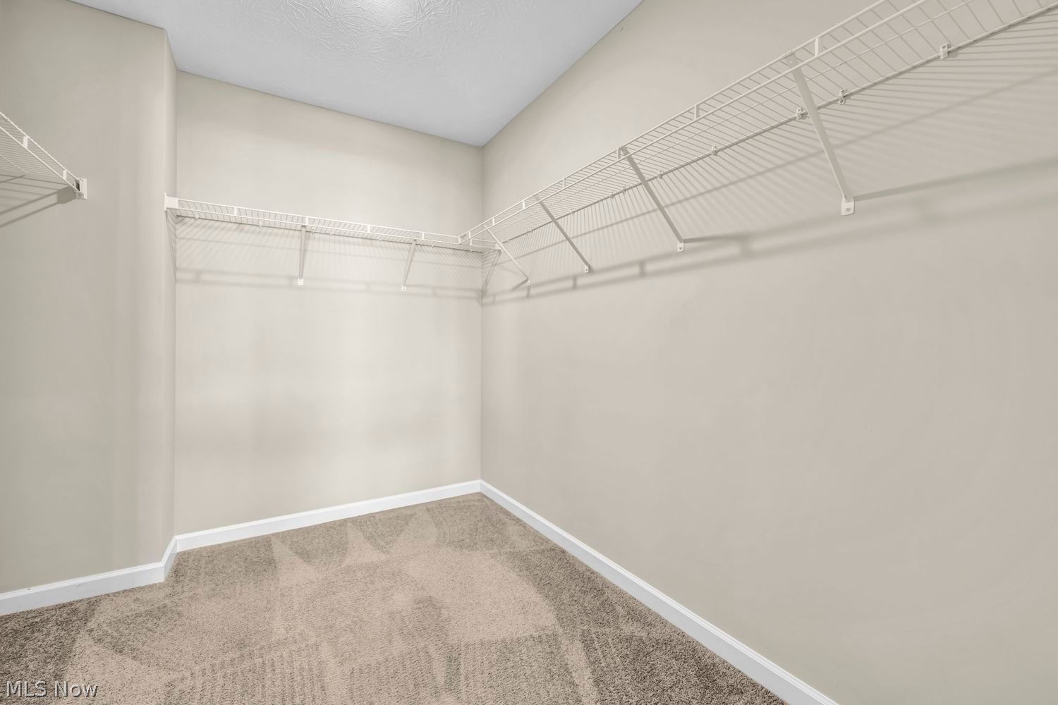 3466 Magnolia Lane Uniontown OH 44685