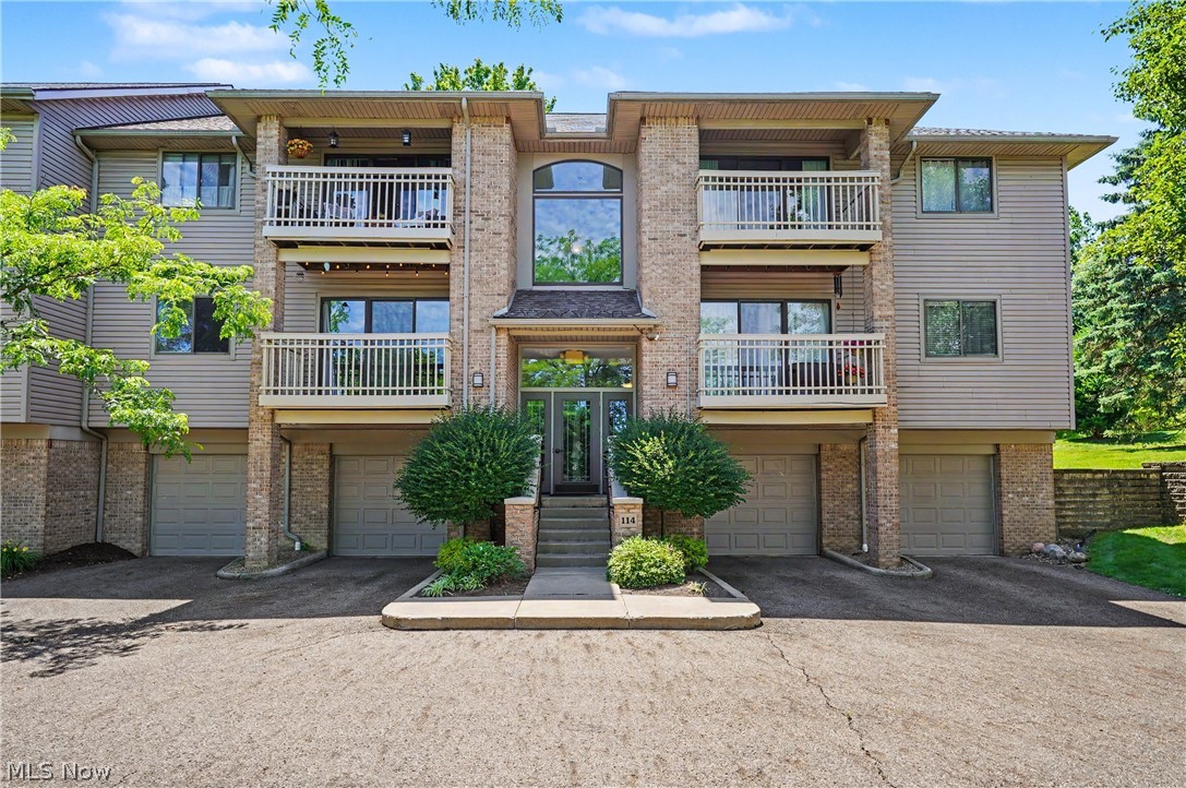 3800 Rosemont Boulevard Akron OH 44333