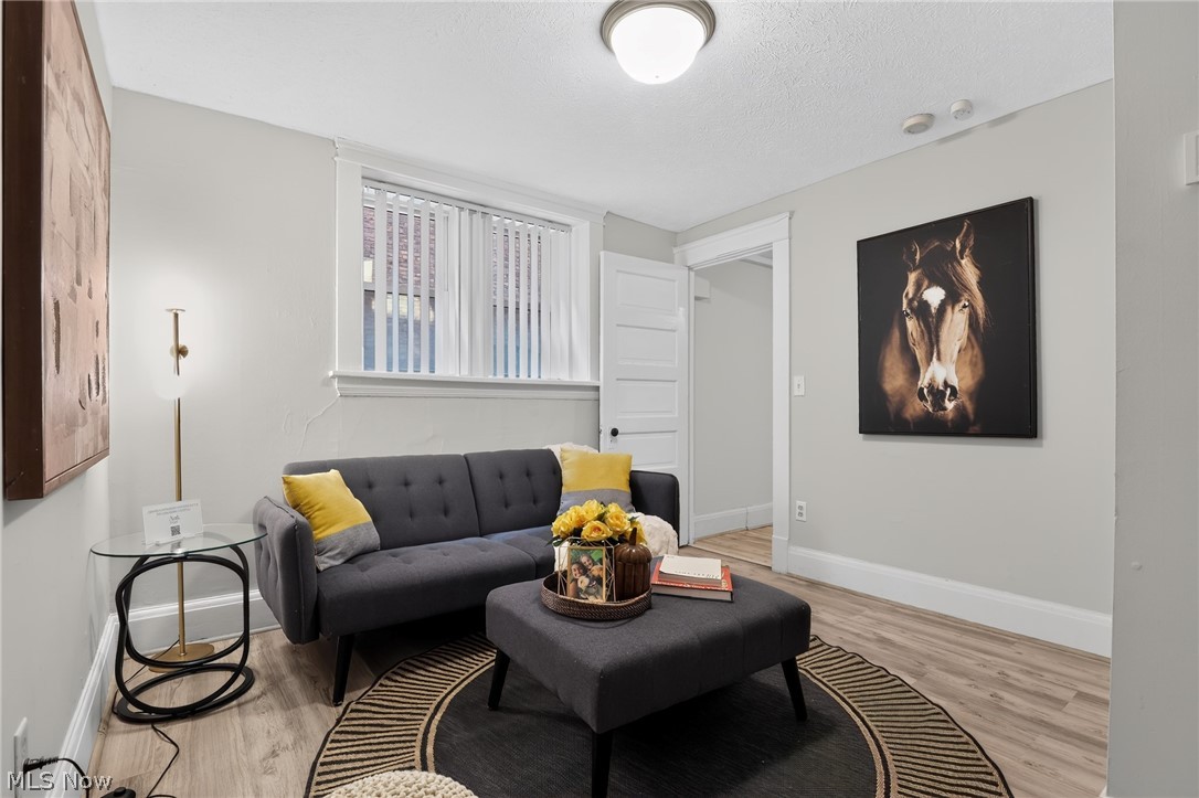 2476 Derbyshire Road Cleveland Heights OH 44106