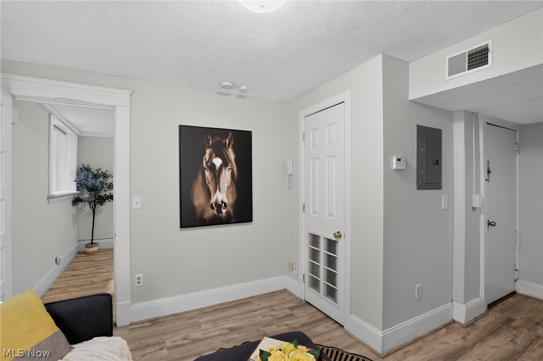 2476 Derbyshire Road Cleveland Heights OH 44106
