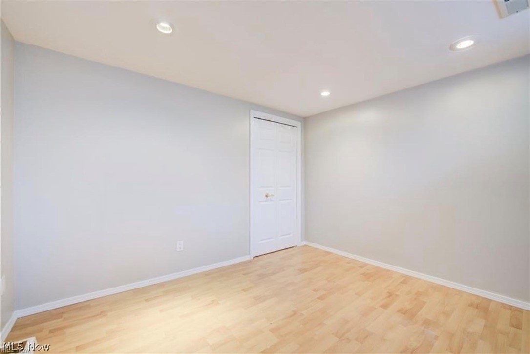 32663 Jefferson Drive Solon OH 44139