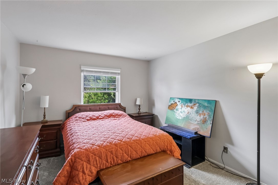 6985 Carriage Hill Drive Brecksville OH 44141