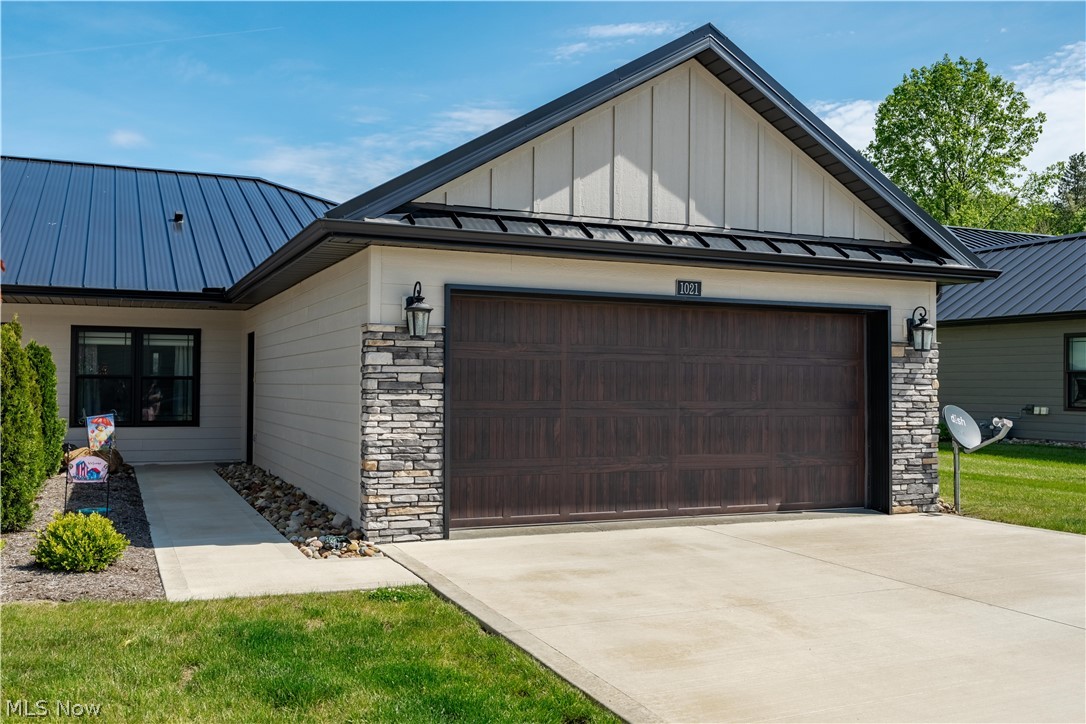 1021 Sycamore Lane Millersburg OH 44654