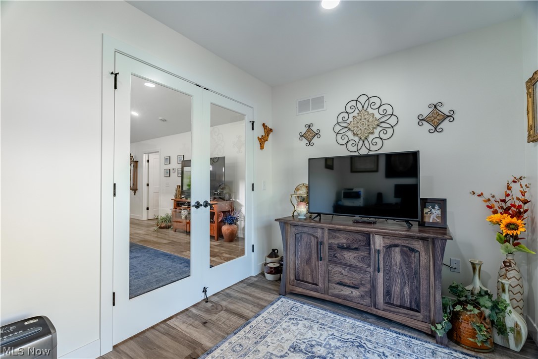 1021 Sycamore Lane Millersburg OH 44654