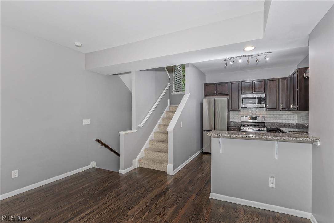 2868 W 11th Street Cleveland OH 44113