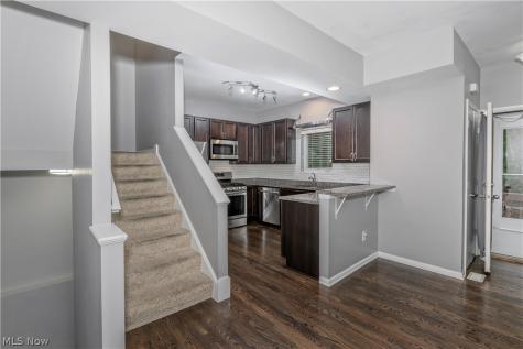 2868 W 11th Street Cleveland OH 44113