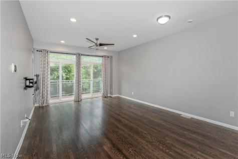 2868 W 11th Street Cleveland OH 44113