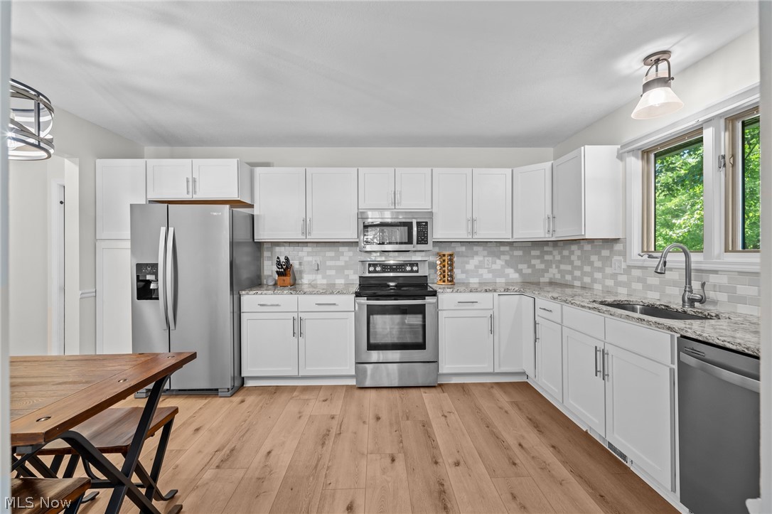 73 Lethbridge Lane Akron OH 44321