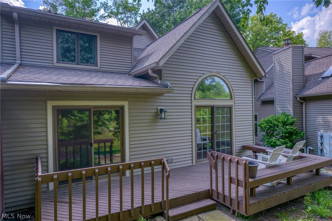73 Lethbridge Lane Akron OH 44321