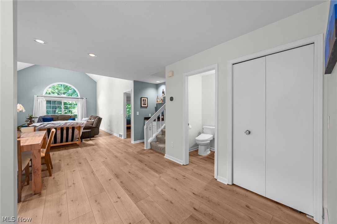 73 Lethbridge Lane Akron OH 44321