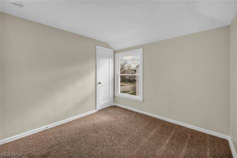 14215 Tuckahoe Avenue Cleveland OH 44111