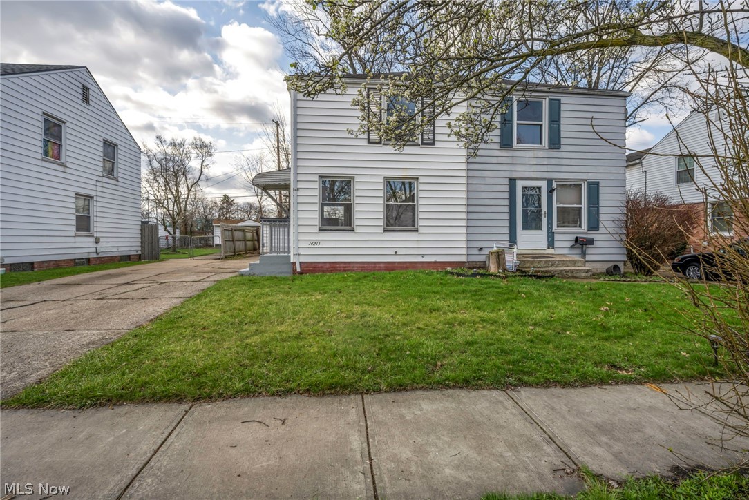 14215 Tuckahoe Avenue Cleveland OH 44111