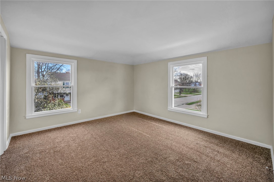14215 Tuckahoe Avenue Cleveland OH 44111