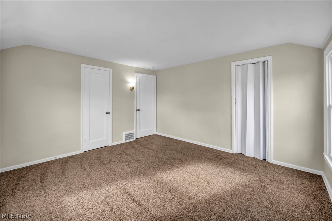 14215 Tuckahoe Avenue Cleveland OH 44111