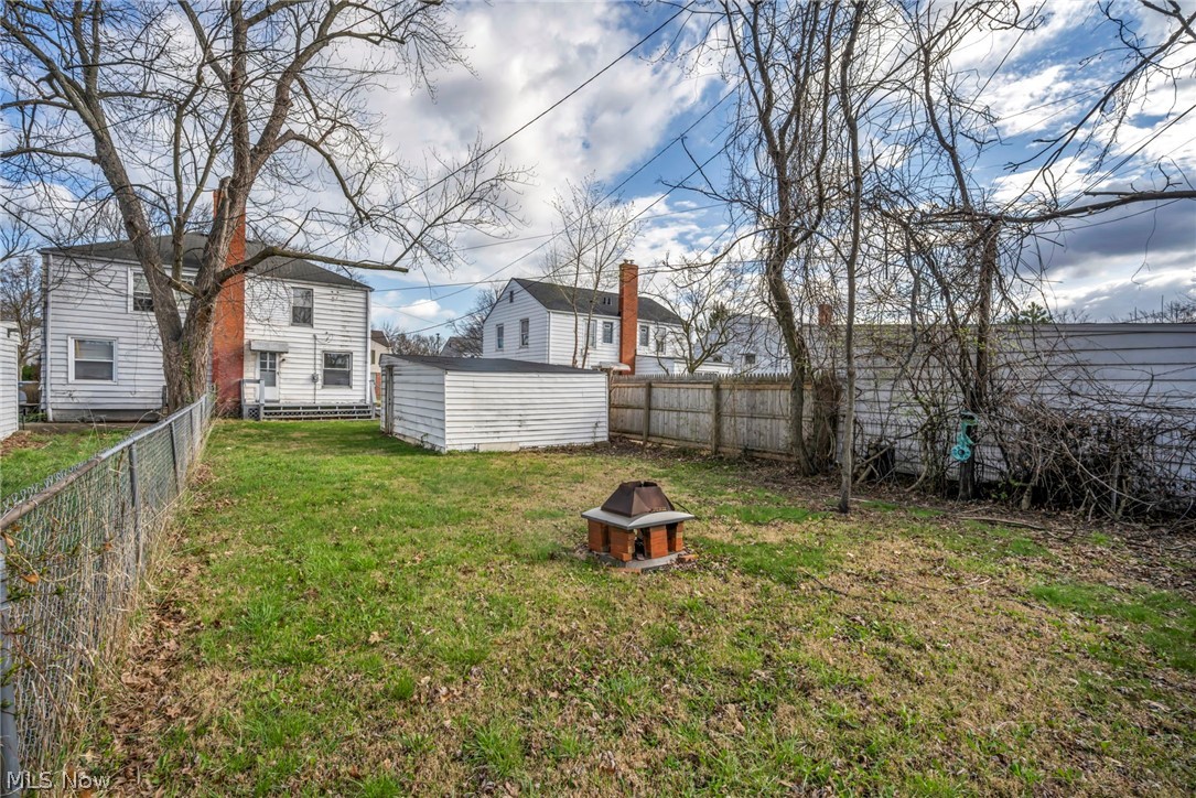 14215 Tuckahoe Avenue Cleveland OH 44111