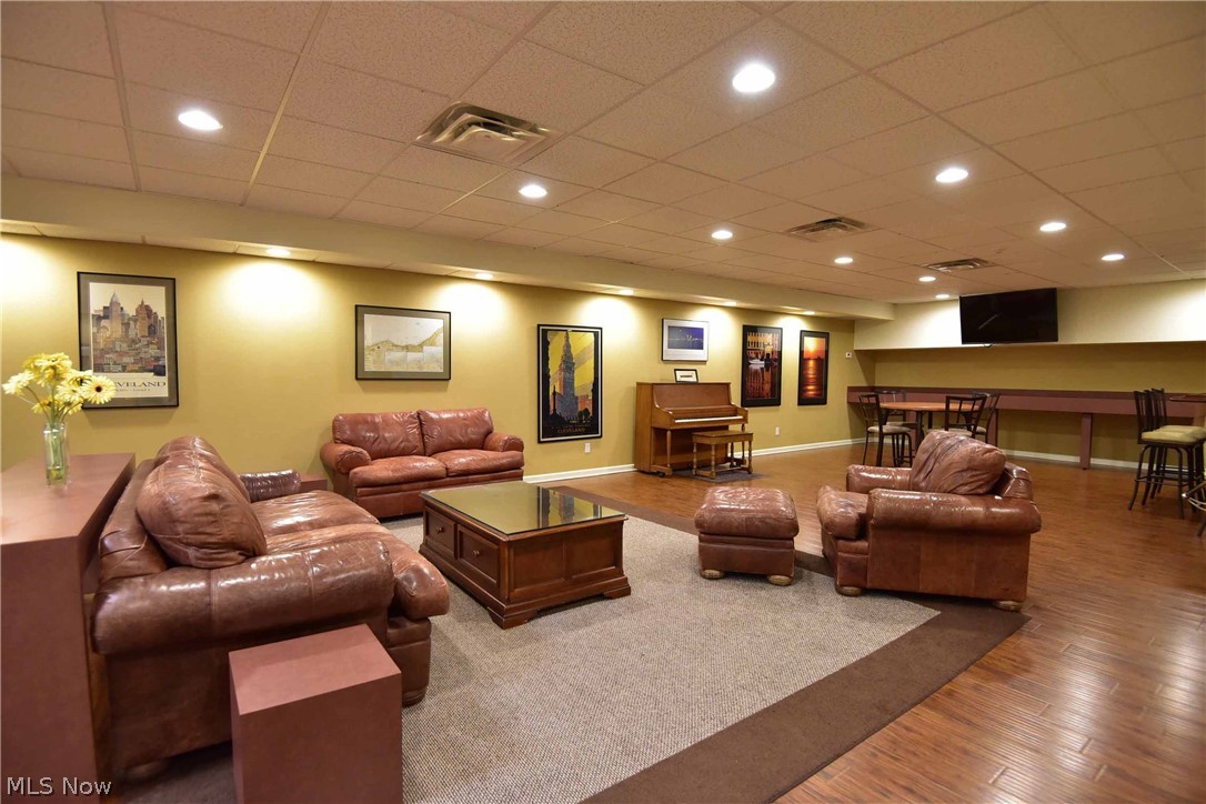 12500 Edgewater Drive Lakewood OH 44107
