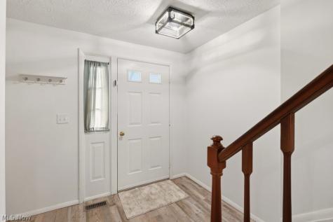 3931 Lake Run Boulevard Stow OH 44224