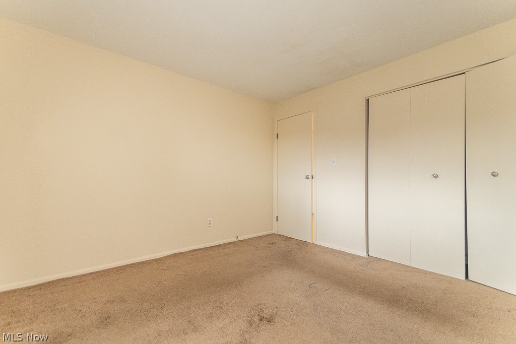 1372 Golden Gate Boulevard Mayfield Heights OH 44124