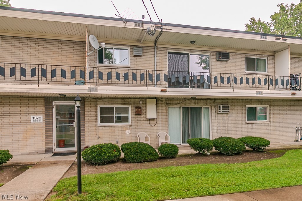 1372 Golden Gate Boulevard Mayfield Heights OH 44124