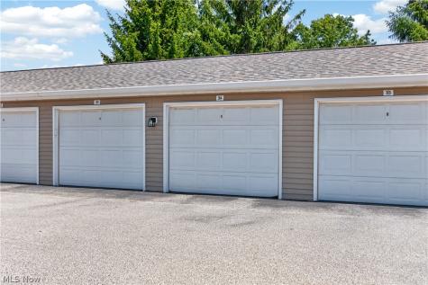 3324 Lenox Village Drive Fairlawn OH 44333
