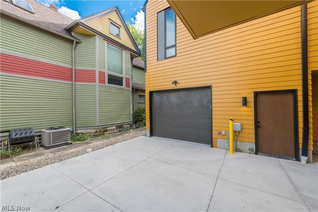 4300 Whitman Avenue Cleveland OH 44113