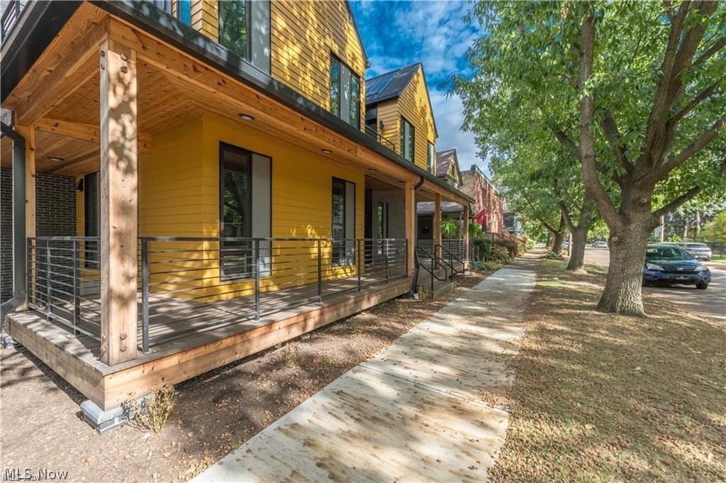 4300 Whitman Avenue Cleveland OH 44113