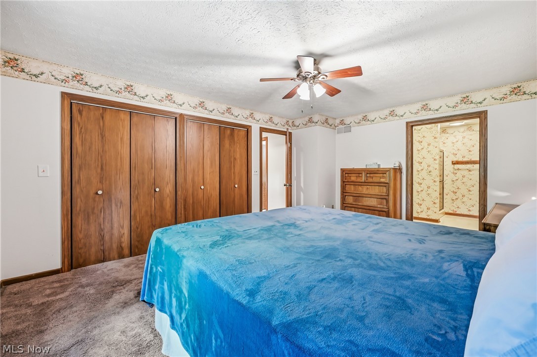 2160 Whispering Meadows Warren OH 44484