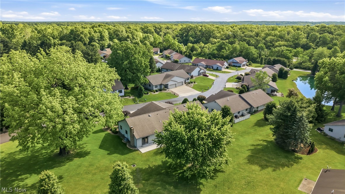 2160 Whispering Meadows Warren OH 44484