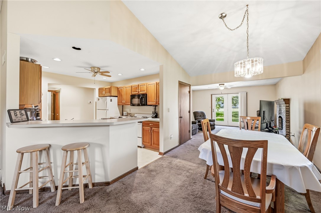 2160 Whispering Meadows Warren OH 44484