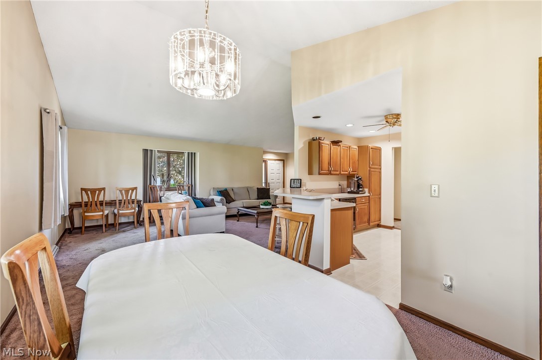 2160 Whispering Meadows Warren OH 44484