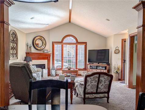 1202 Saint Abigail Street SW Hartville OH 44632