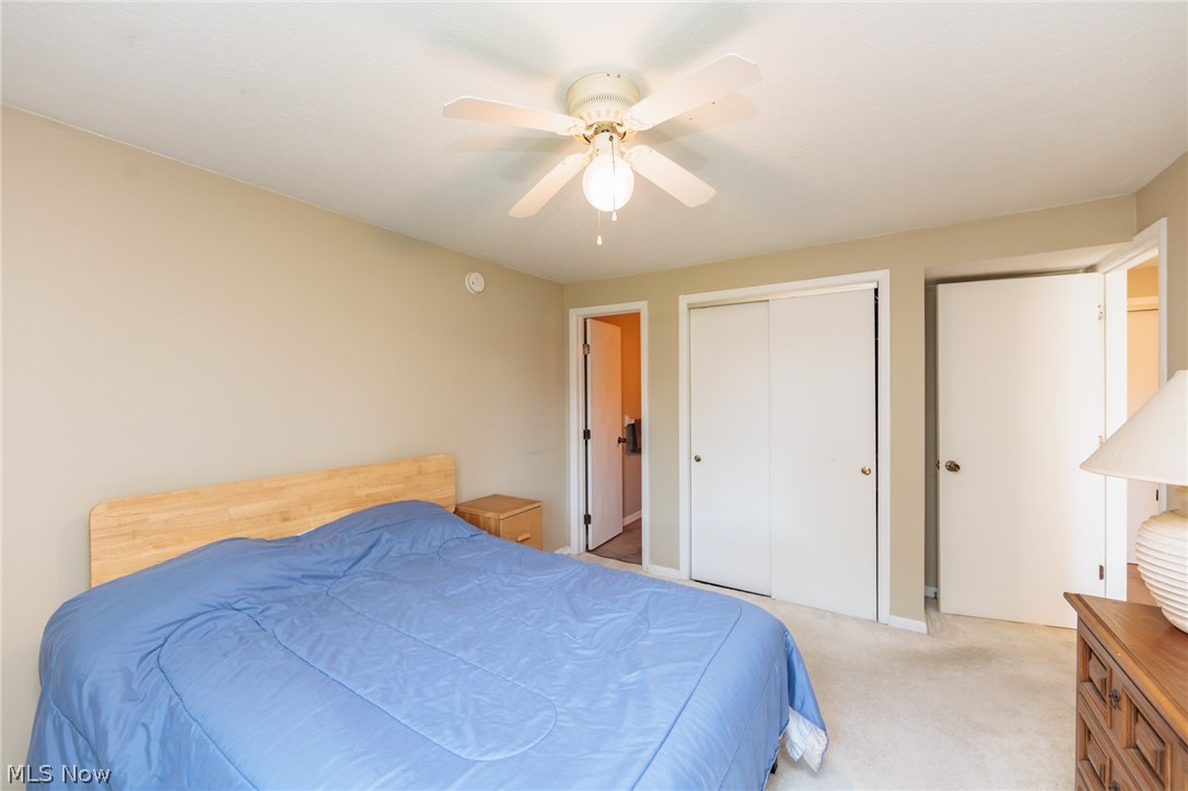 21841 River Oaks Drive Rocky River OH 44116